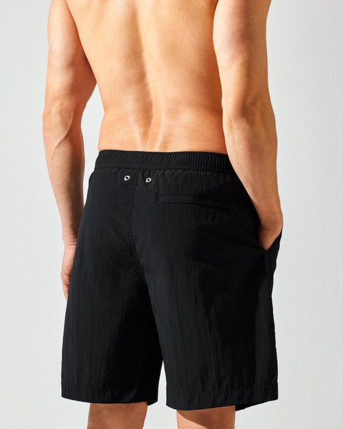 Model wearing Men