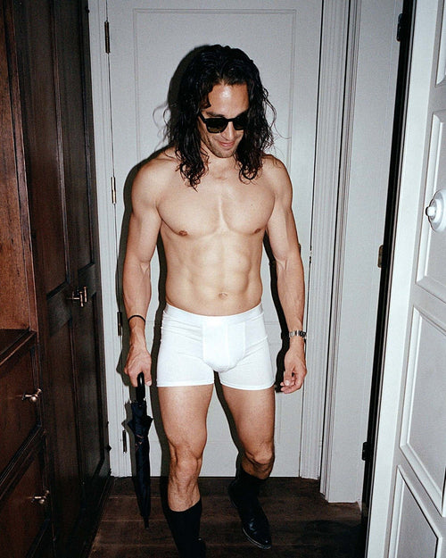 male model wearing Men