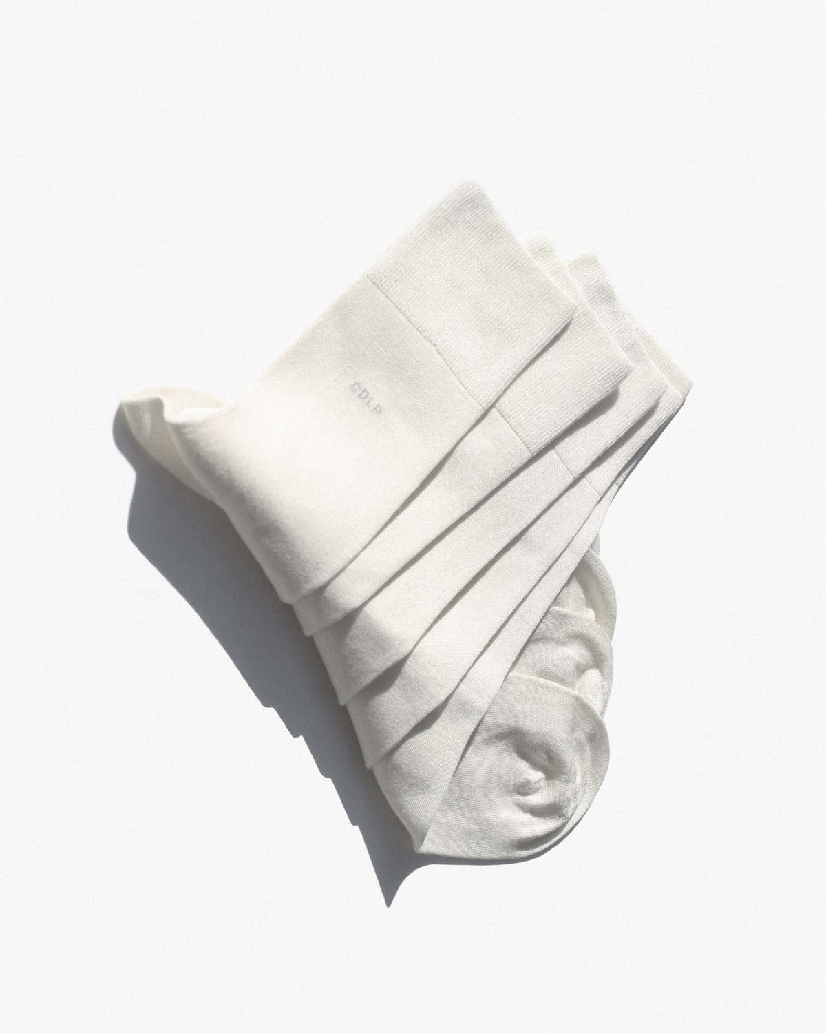 Men's Mid Length Bamboo Socks in White - CDLP