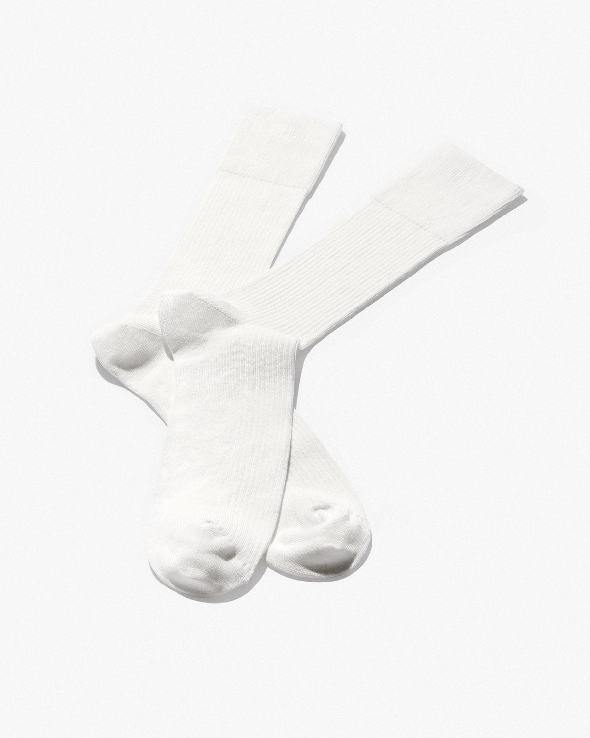 Men's Mid Length Cotton Rib Socks in White - CDLP