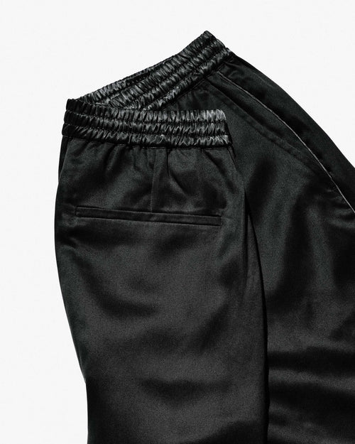 Home Trousers in Black With a back pocket